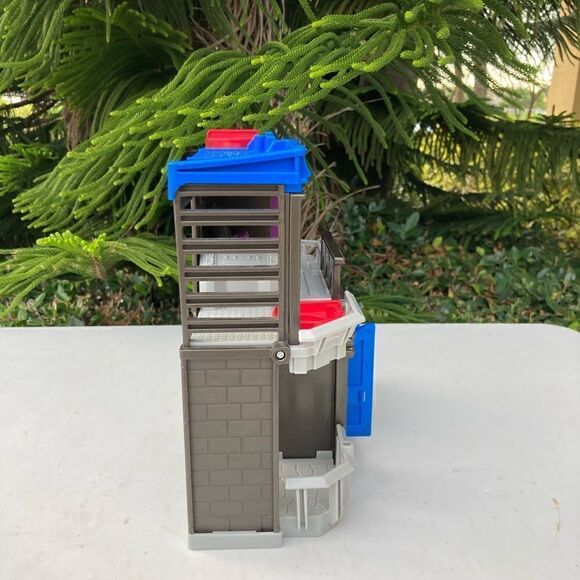 Fisher-Price Imaginext Batman Gotham City Jail Playset Toy DC Comics No Figures - Picture 5 of 7